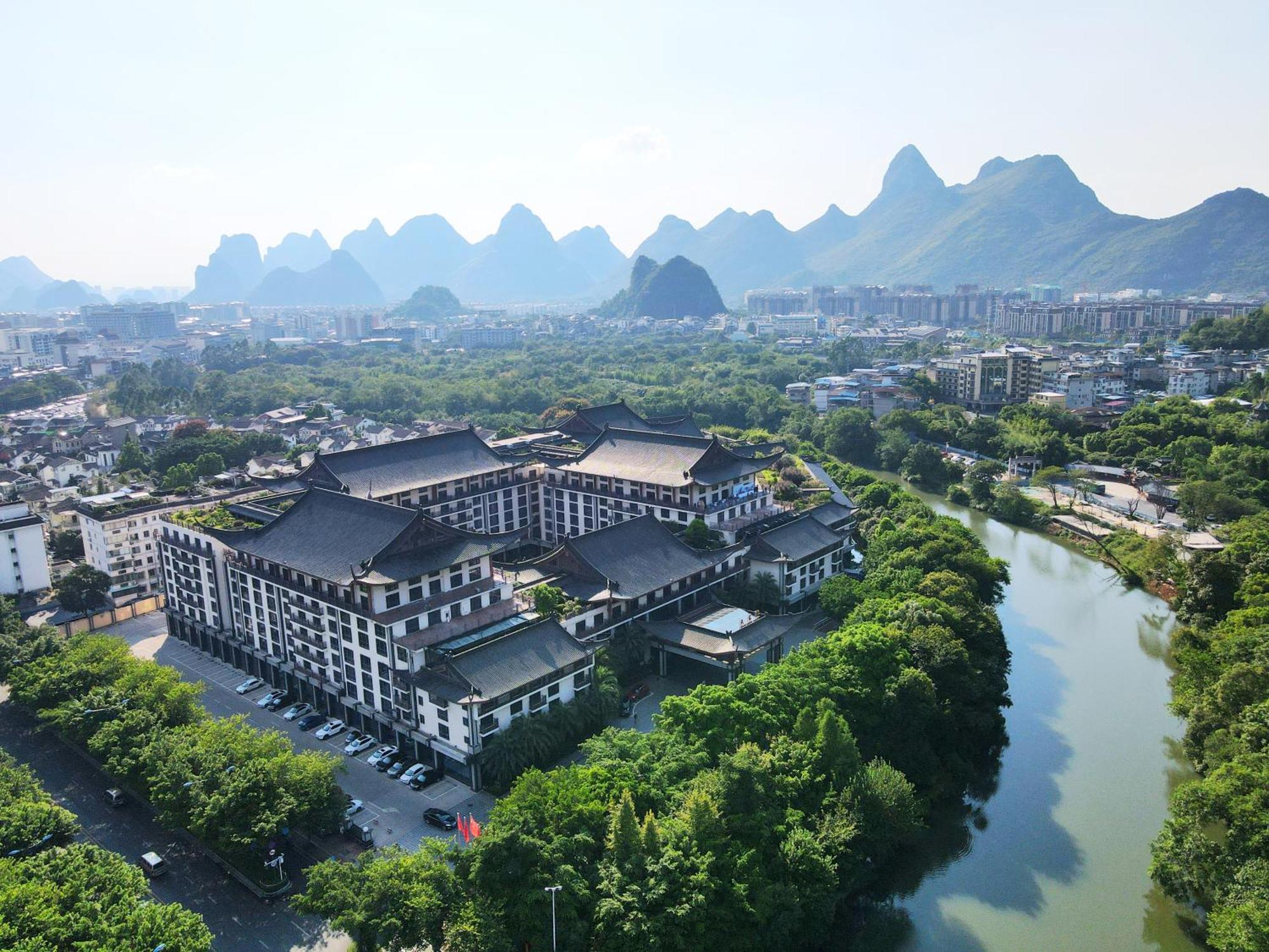 Grand Bravo Guilin Hotel Eksteriør billede